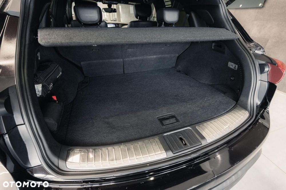 Infiniti QX70 - 34