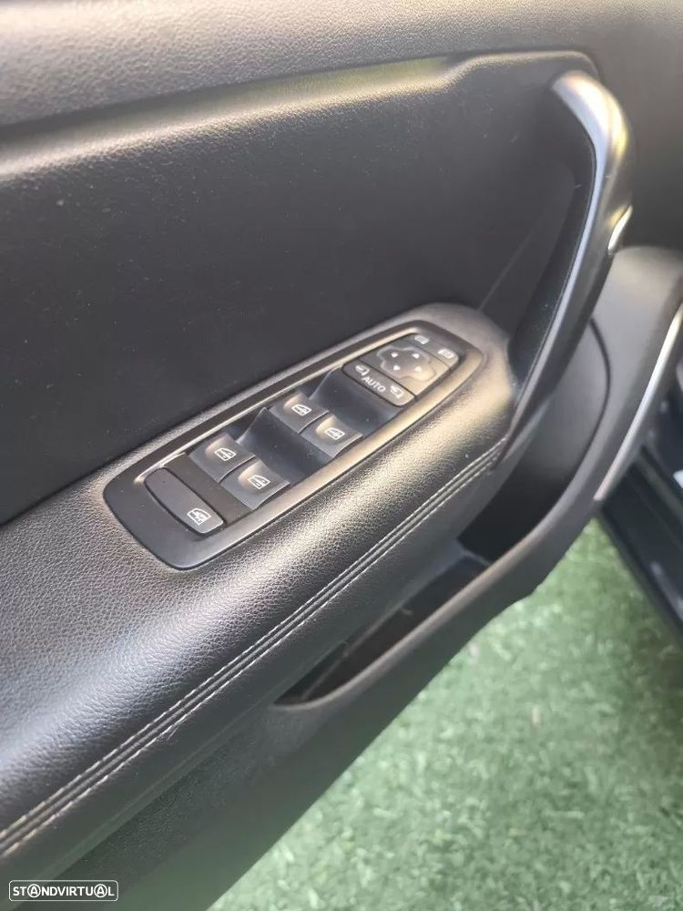 Renault Mégane ENERGY dCi 110 EDC INTENS - 11