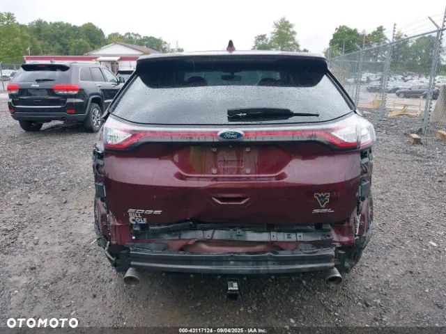 Ford Edge - 10