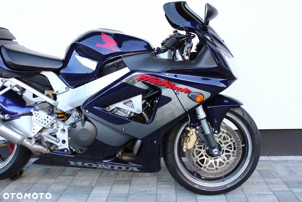 Honda CBR - 10