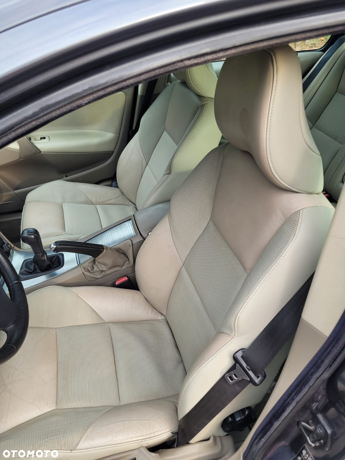 Volvo S60 2.4D Momentum - 17