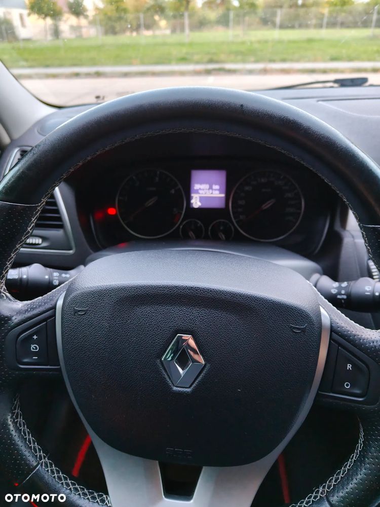 Renault Laguna - 15
