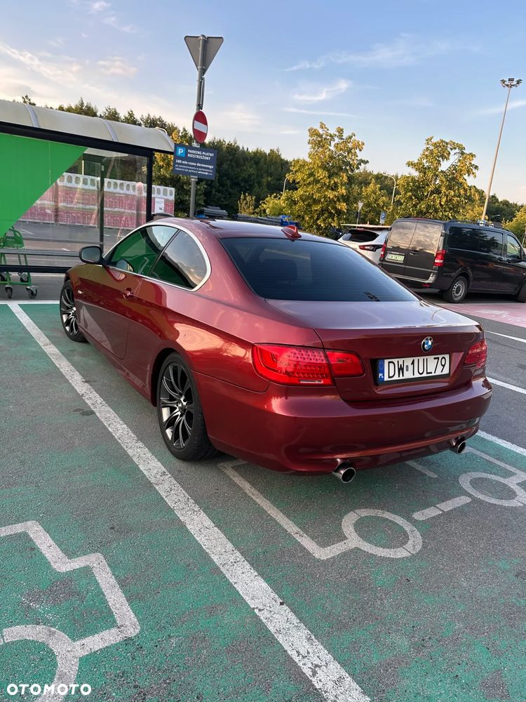 BMW Seria 3 335d - 18