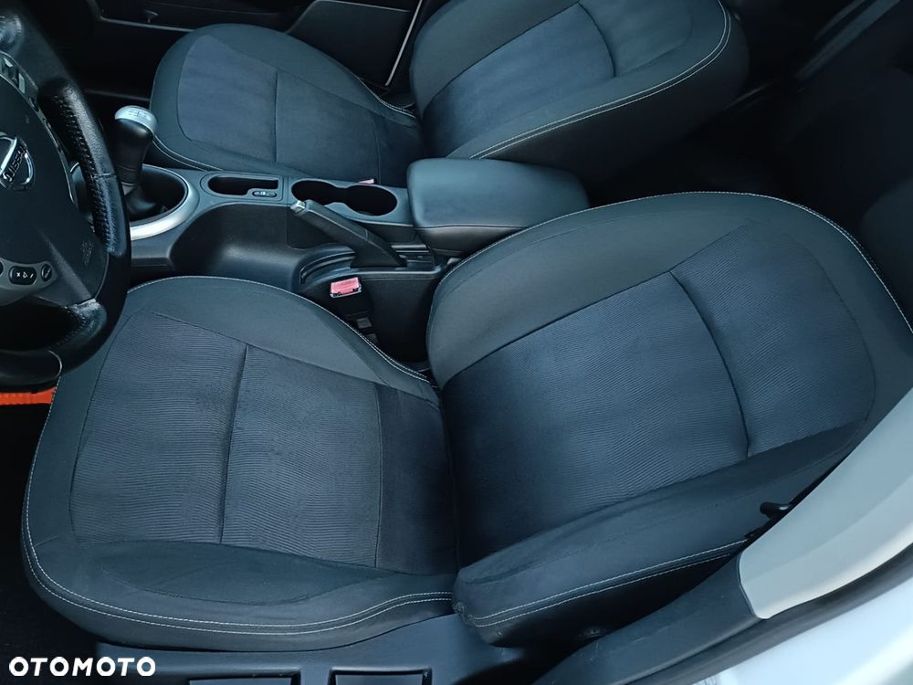Nissan Qashqai - 16