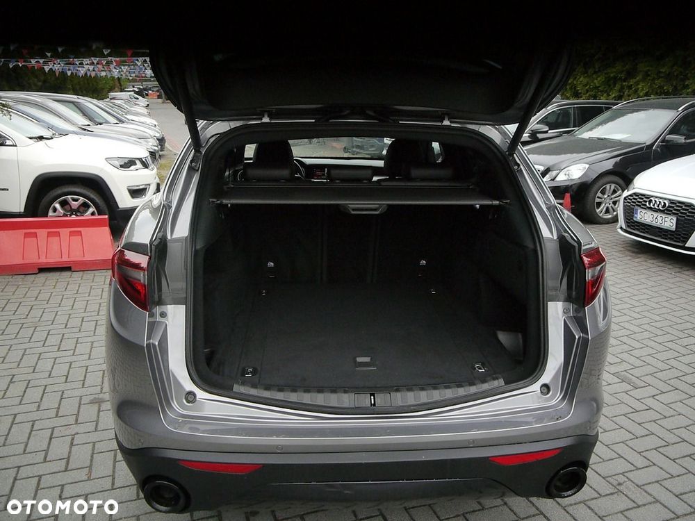 Alfa Romeo Stelvio 2.2 16V AT8 Q4 Super - 18