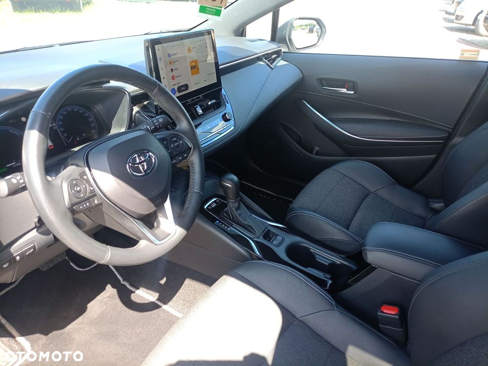 Toyota Corolla 1.8 Hybrid Style - 13