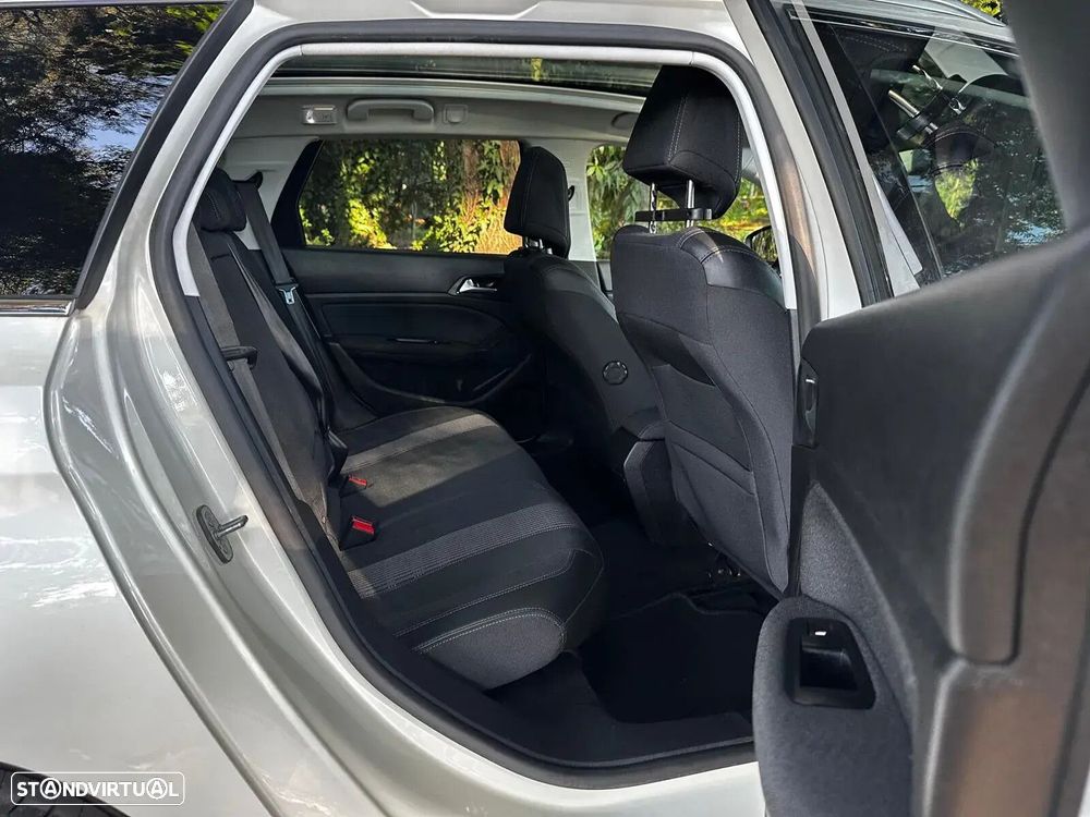 Peugeot 308 BlueHDi FAP 130 Stop & Start Allure Pack - 15