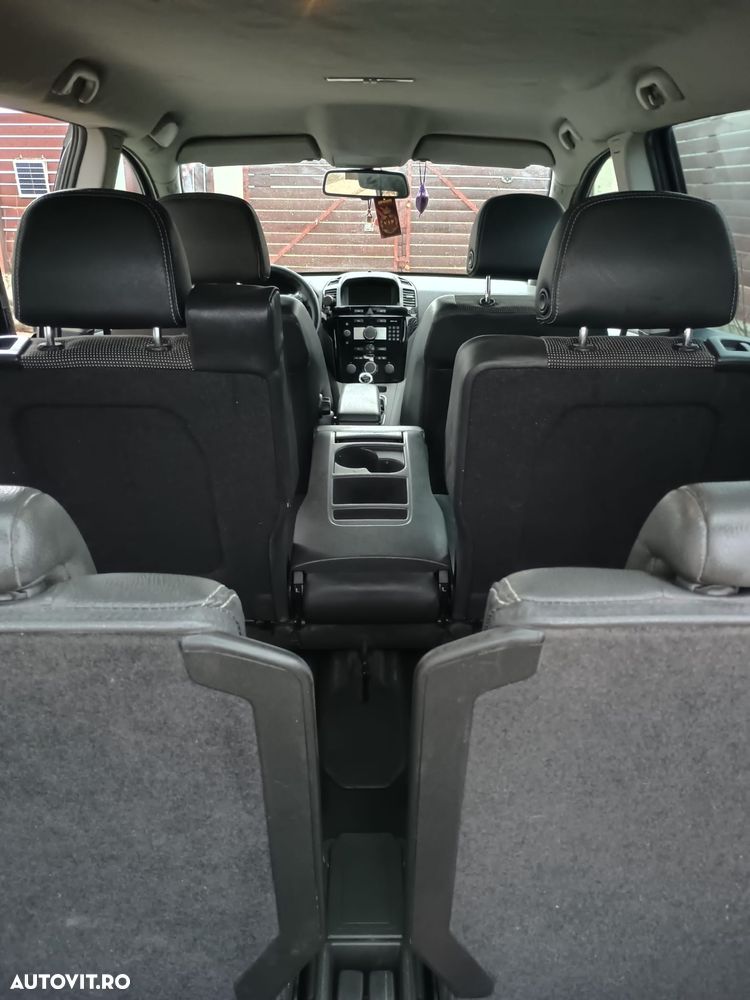 Opel Zafira - 6