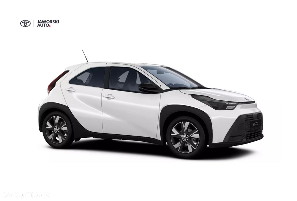 Toyota Aygo X Hybrid 1.5 Comfort e-CVT - 4