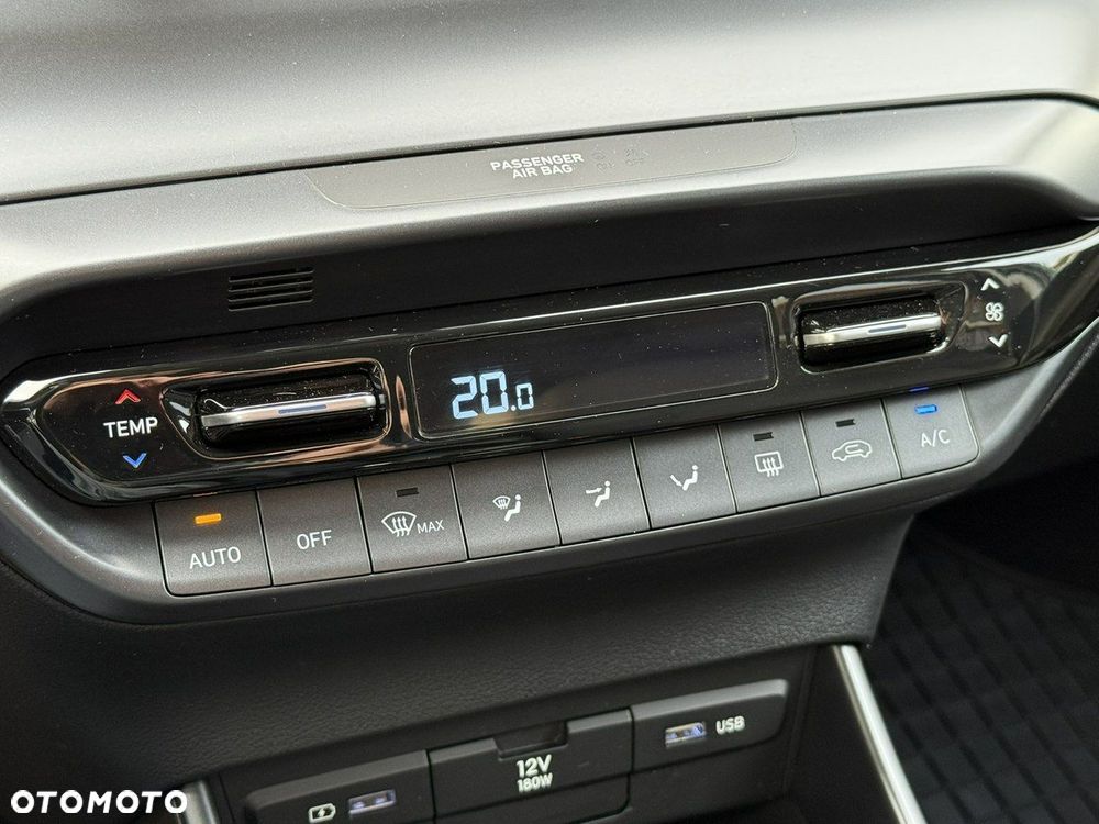 Hyundai i20 1.2 Cool - 27