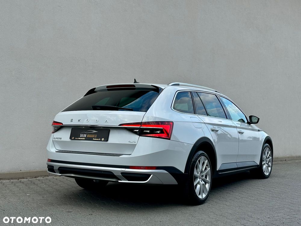 Skoda Superb 2.0 TDI 4x4 DSG Scout - 15