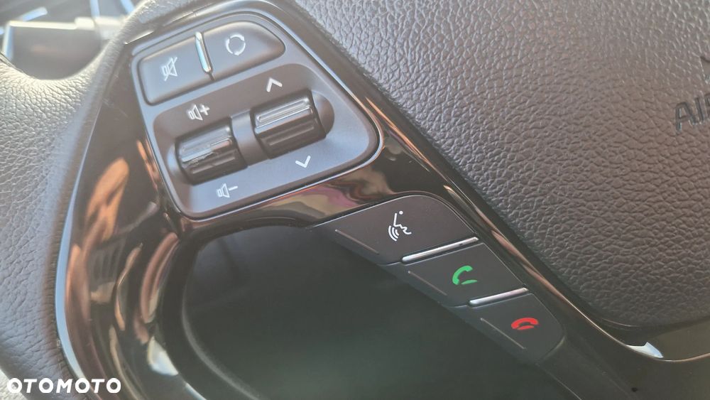 Kia Ceed 1.6 CRDi 128 Dream Team Edition - 20