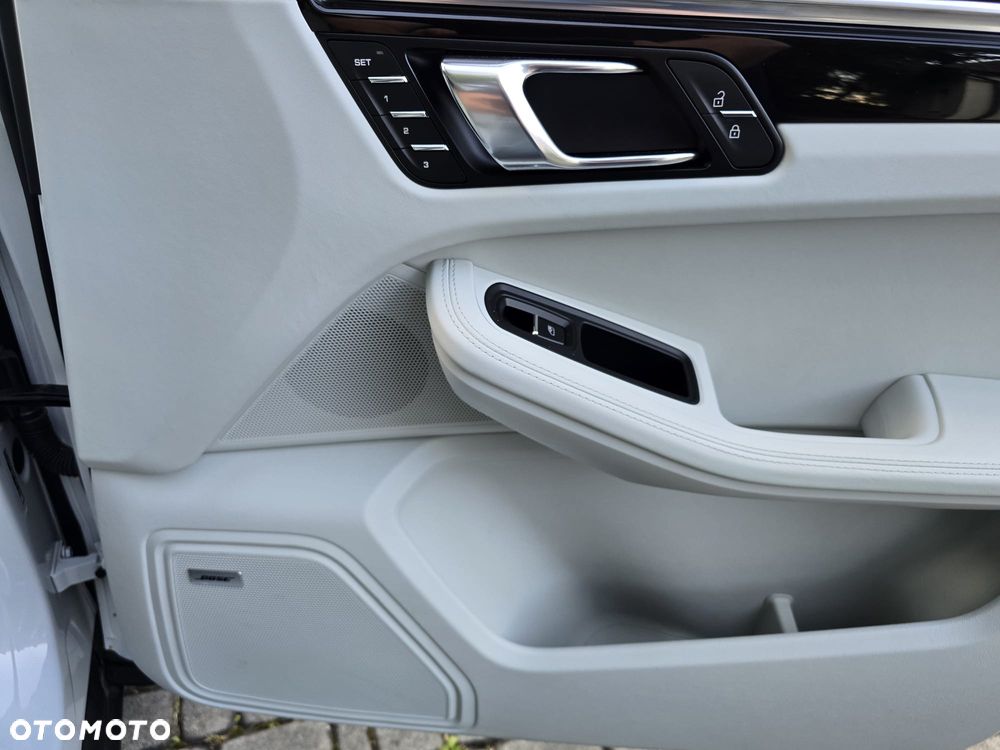 Porsche Macan PDK - 11