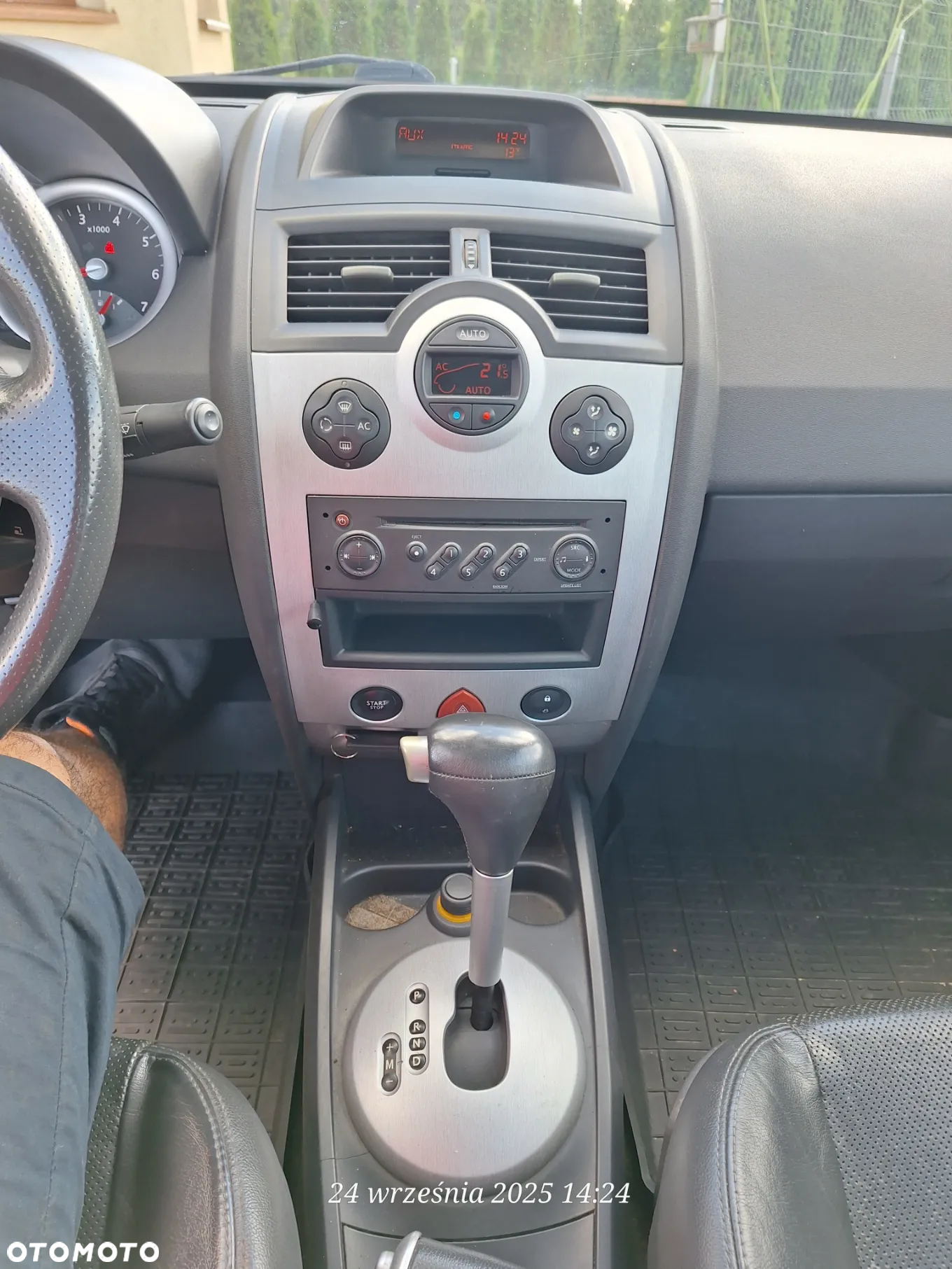 Renault Megane 2.0 Coupe-Cabriolet Dynamique - 10