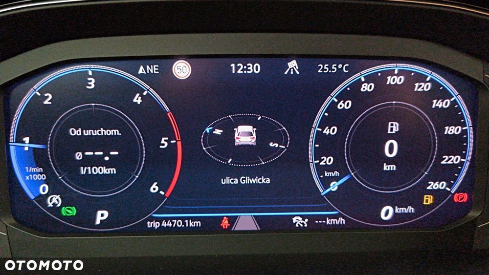 Volkswagen Passat - 16