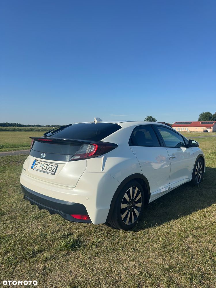 Honda Civic 1.8 Executive (ADAS / Connect+) - 4