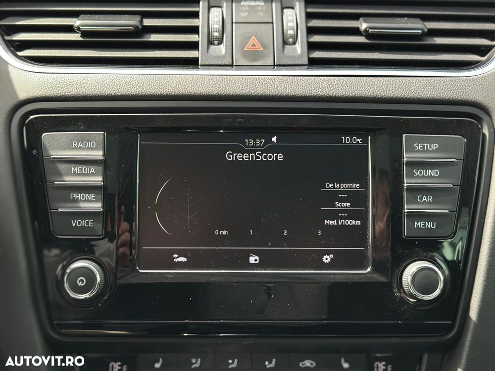 Skoda Octavia 2.0 TDI DSG Drive - 30