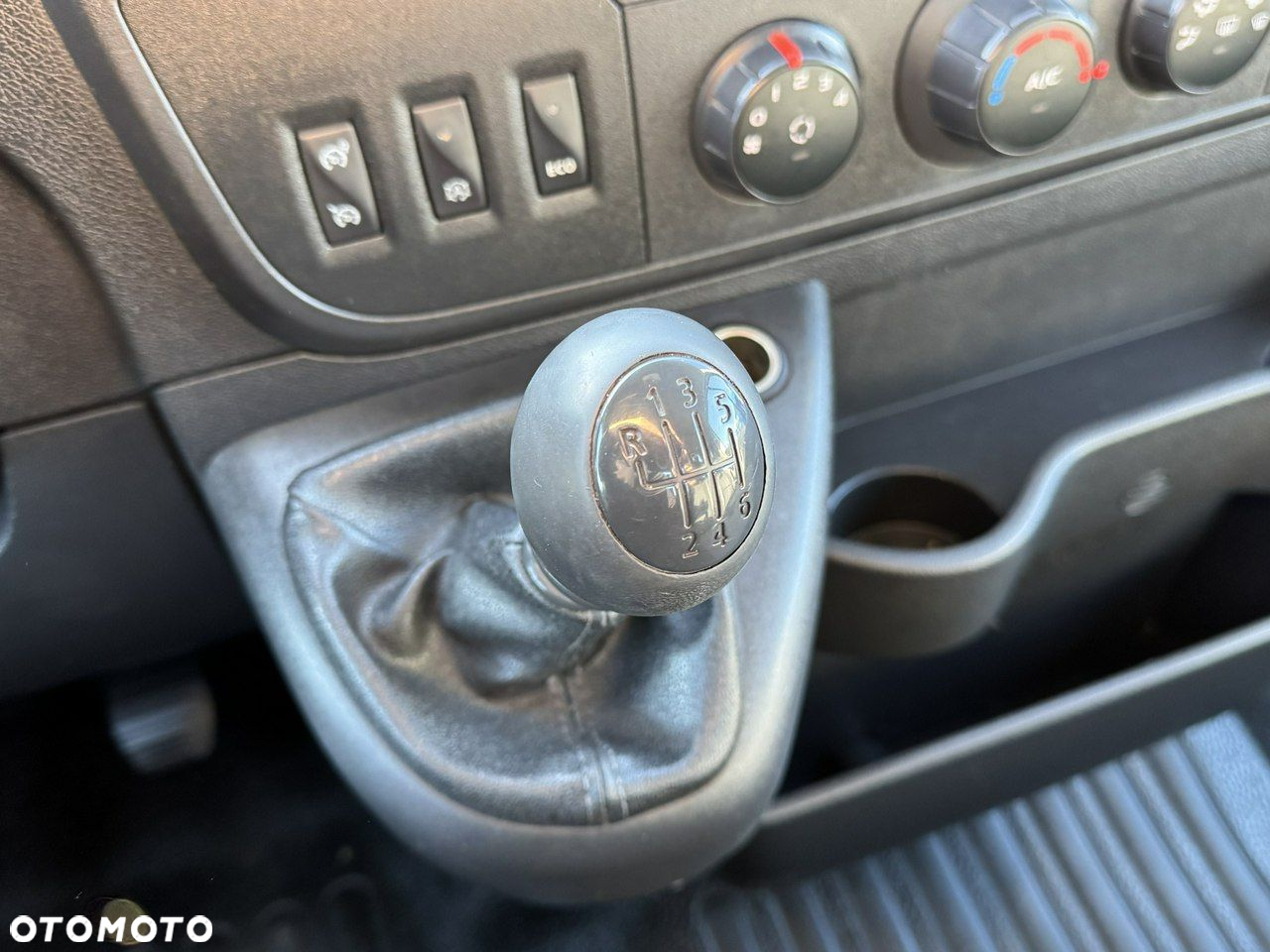 Renault Master - 36