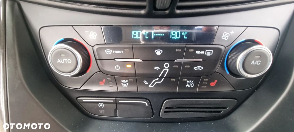 Ford Grand C-MAX 1.5 TDCi Start-Stopp-System Titanium - 28