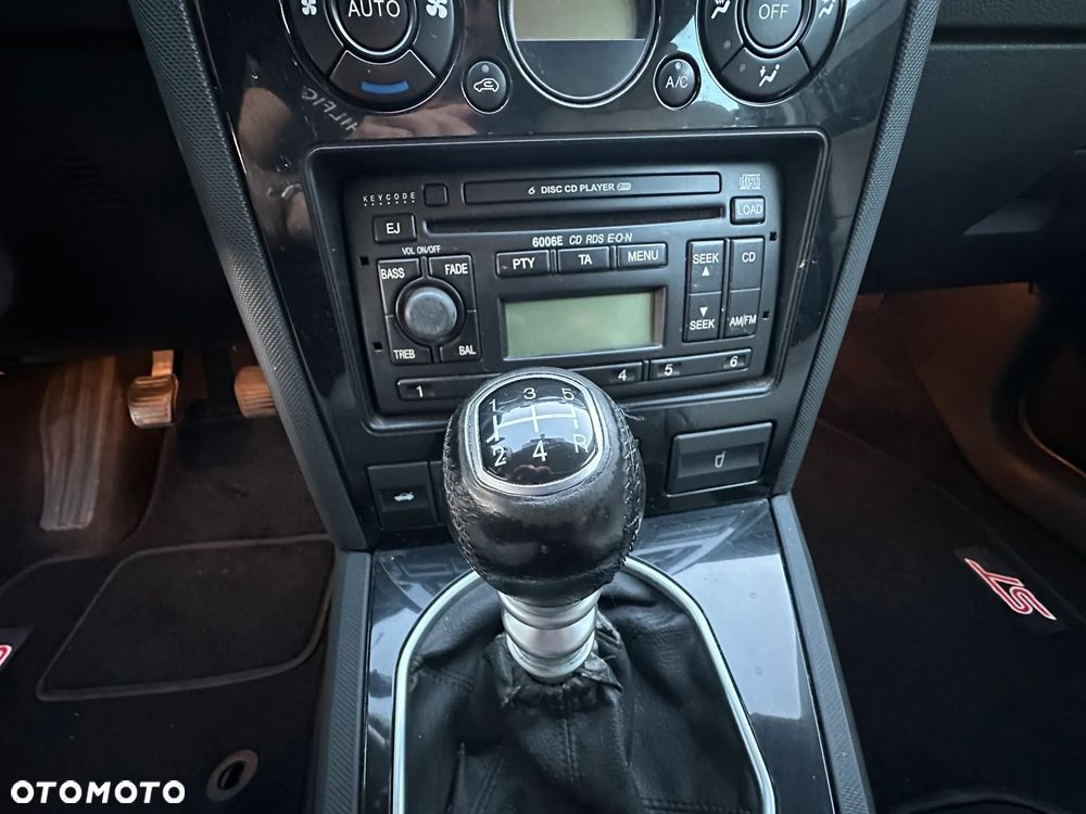 Ford Mondeo V6 ST 220 - 19