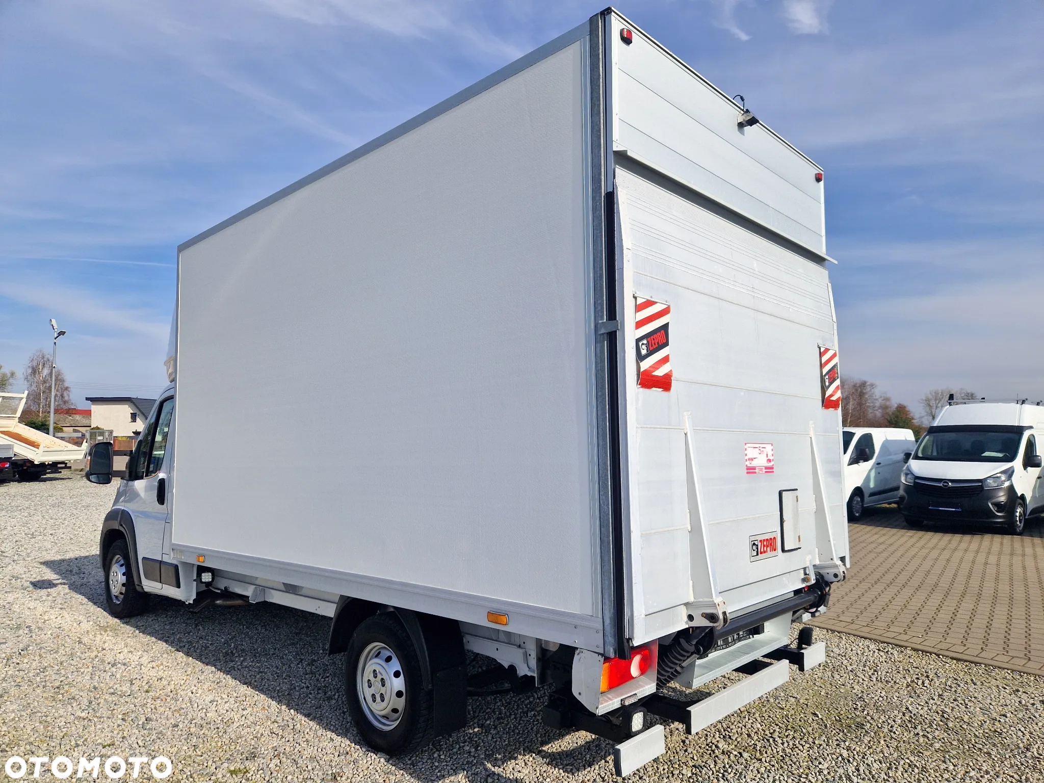 Fiat DUCATO 2,3 MJT 180 KONNY KONTENER 4,2M WINDA KLIMA WEBASTO KAMERA MAXI 16 KOŁA - 3