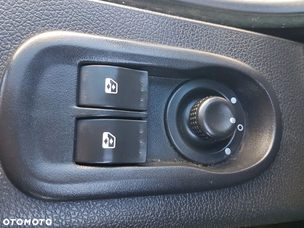 Renault MASTER KONTENER 8EP 4,21x2,23x2,22 KLIMA KRAJOWY MANUAL  6-BIEGÓW - 9