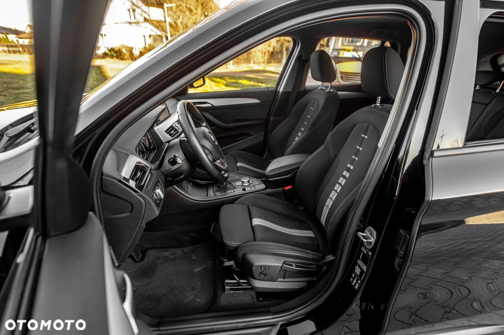 BMW X1 xDrive20d Sport Line sport - 6