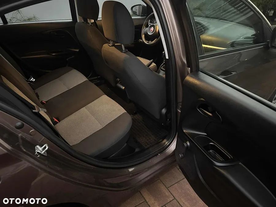 Fiat Tipo 1.4 16v Easy - 18