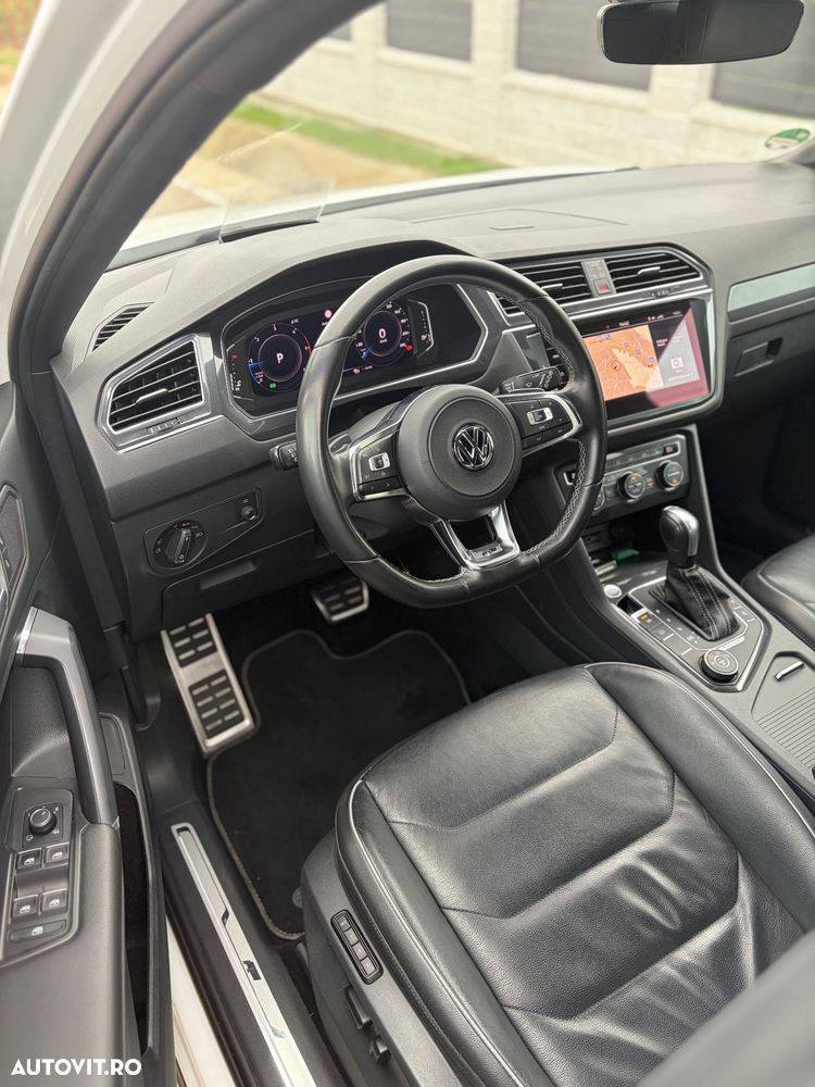 Volkswagen Tiguan - 13