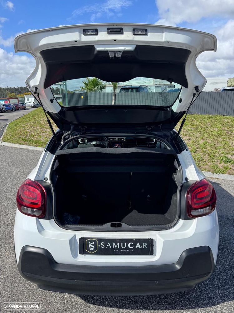 Citroën C3 1.2 PureTech Shine - 21