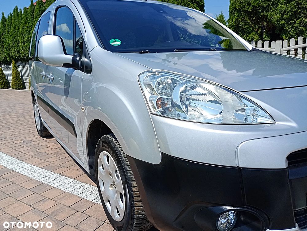 Peugeot Partner 90 Family - 16