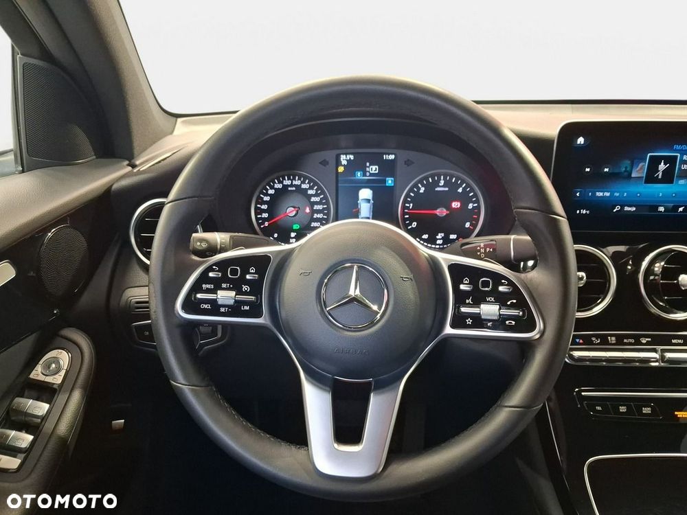 Mercedes-Benz GLC - 19