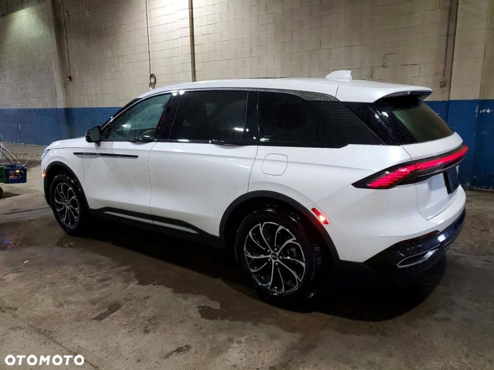 Lincoln Nautilus - 2