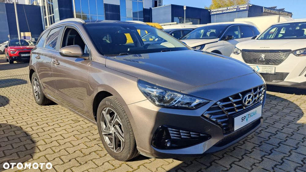 Hyundai i30 1.5 DPI Comfort - 2