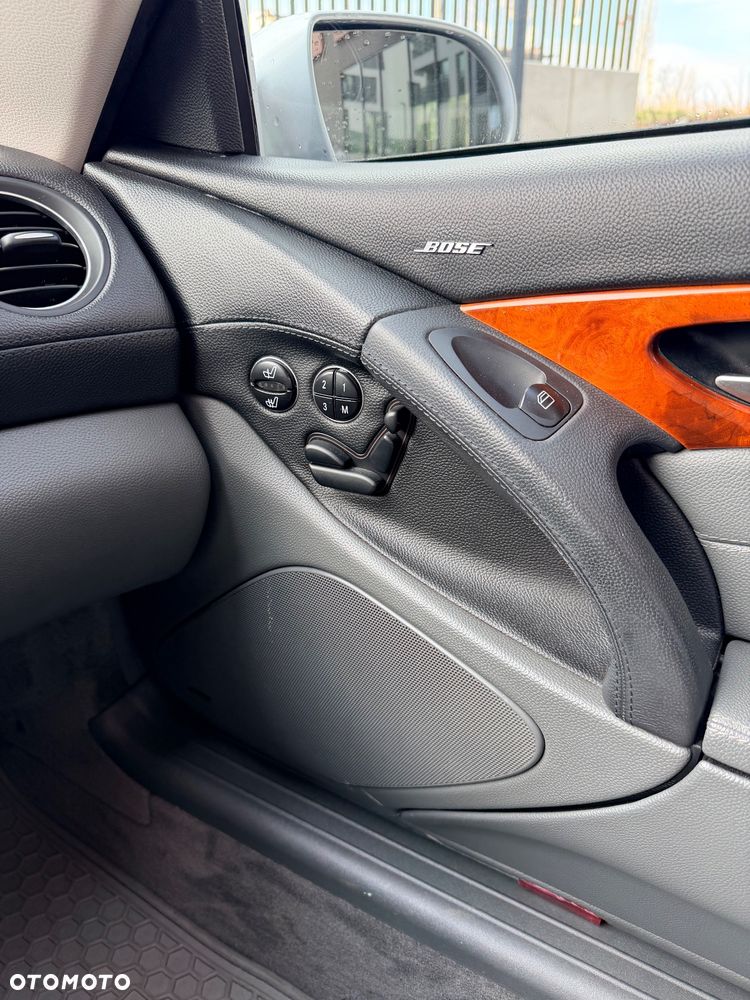 Mercedes-Benz SL 500 - 12