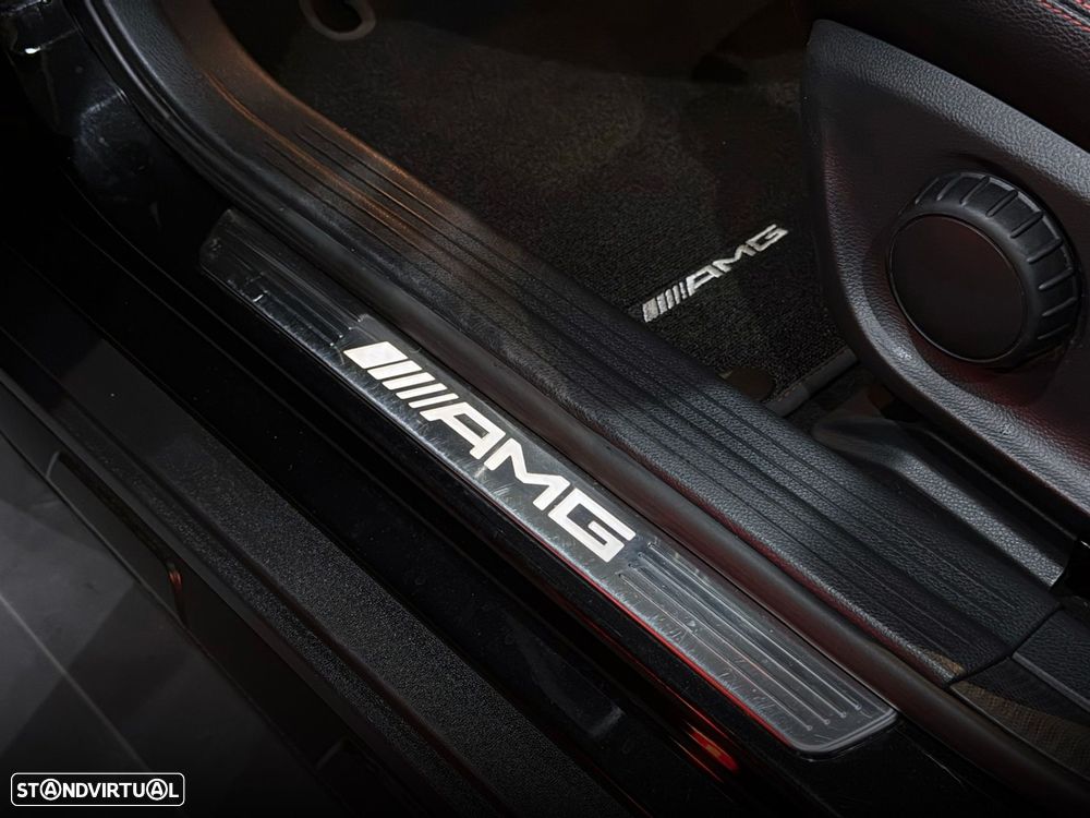 Mercedes-Benz GLA 45 AMG 4Matic Speedshift 7G-DCT - 17