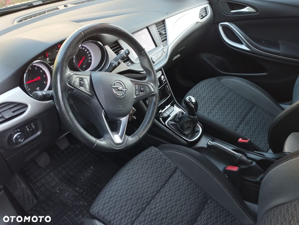 Opel Astra 1.2 T GS Line S&S - 6