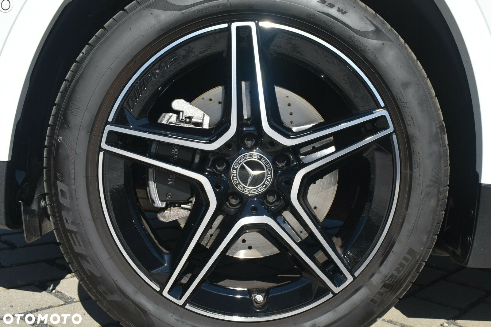 Mercedes-Benz GLA 200 d AMG Line 8G-DCT - 11