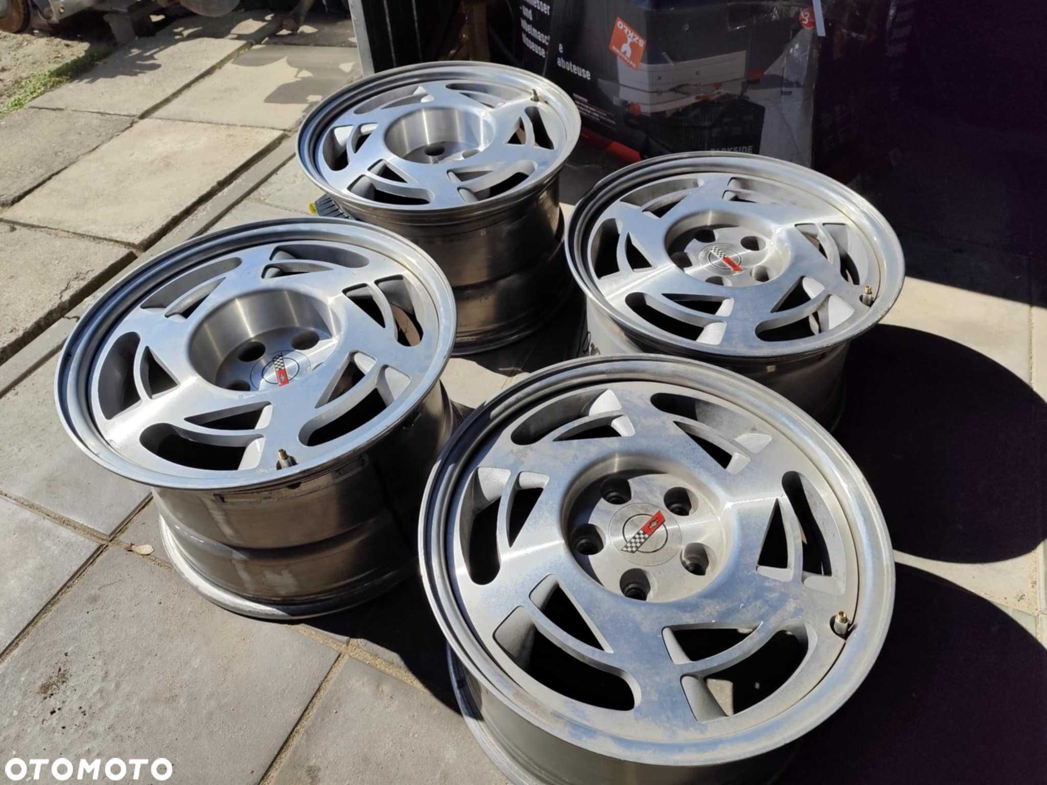 Chevrolet Corvette C4 ZR1 oryginalne felgi 9,5 i 11 cali - 1