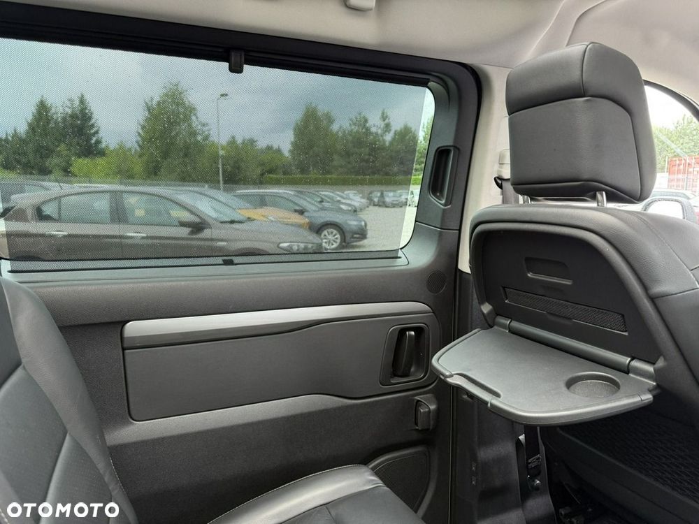 Opel Zafira 2.0 Diesel XL Business VIP - 37