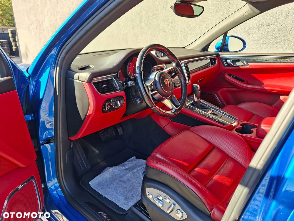 Porsche Macan GTS - 27