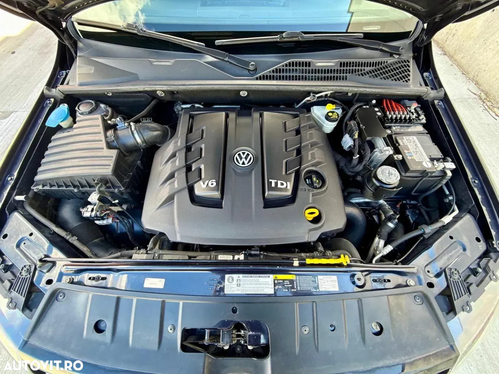 Volkswagen Amarok 3.0 TDI V6 4M Highline Aut. - 11