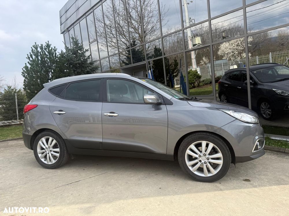 Hyundai ix35 2.0 CRDI 4WD Automatik Style - 9