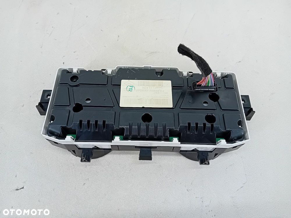 LICZNIK RENAULT CAPTUR 248108772R VPDRRF-10849-DJ 0.9 TCE - 2