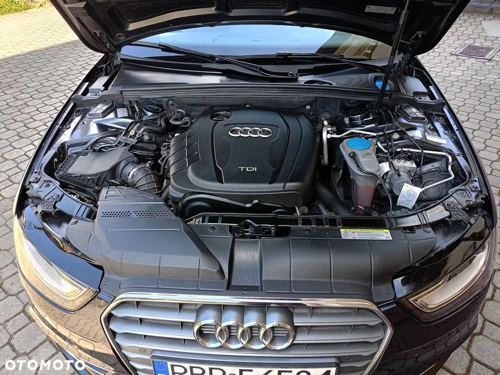 Audi A4 Limousine 2.0 TDI DPF multitronic Ambiente - 14