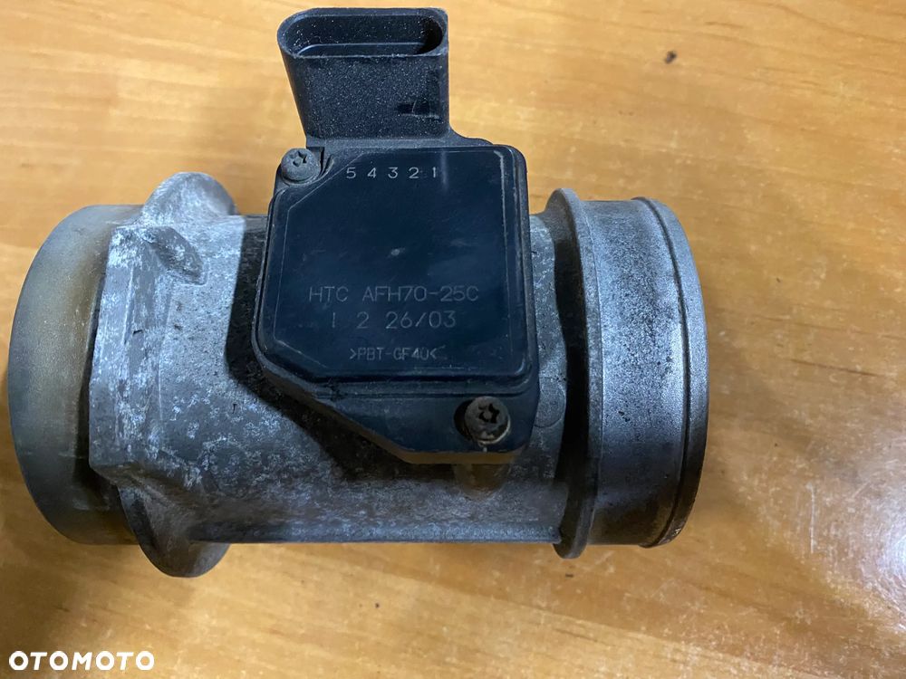 PRZEPŁYWOMIERZ 059906461G AFH70-25F PASSAT B5 A6 C5 - 9