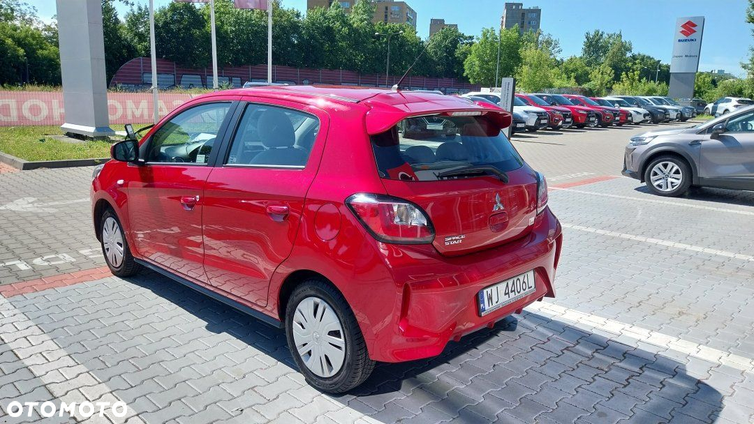 Mitsubishi Space Star - 7