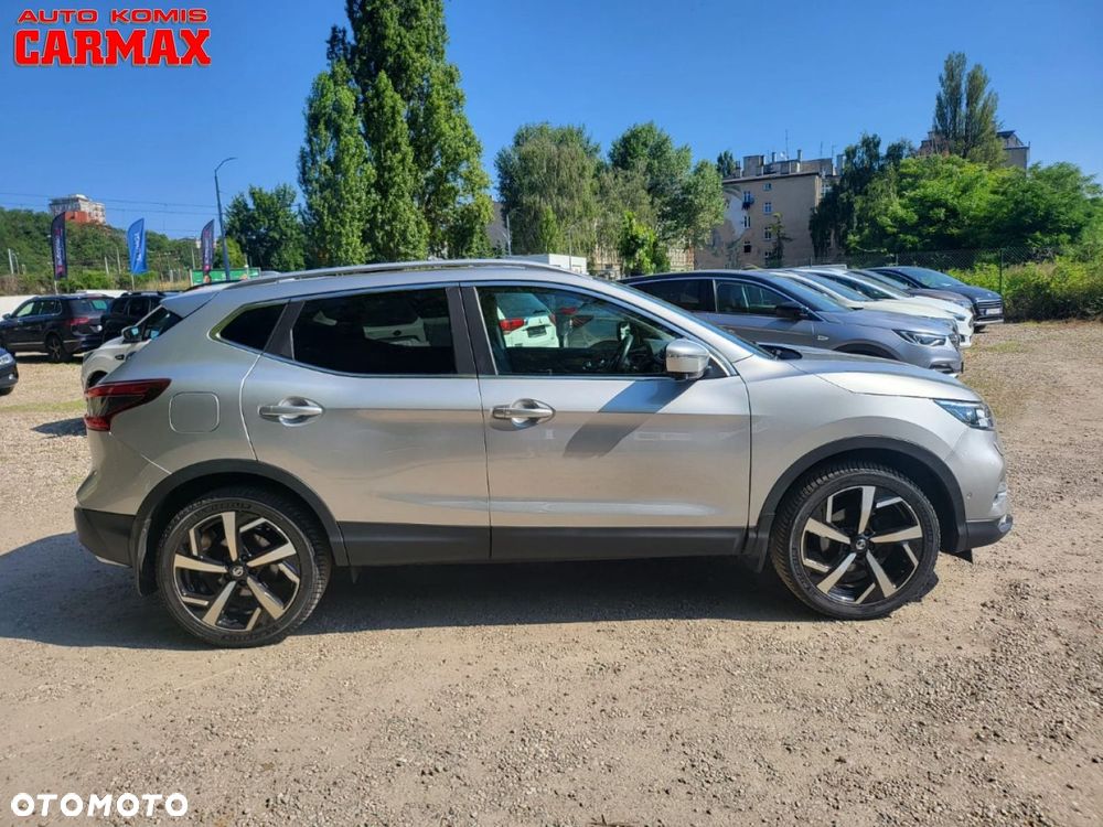 Nissan Qashqai - 11