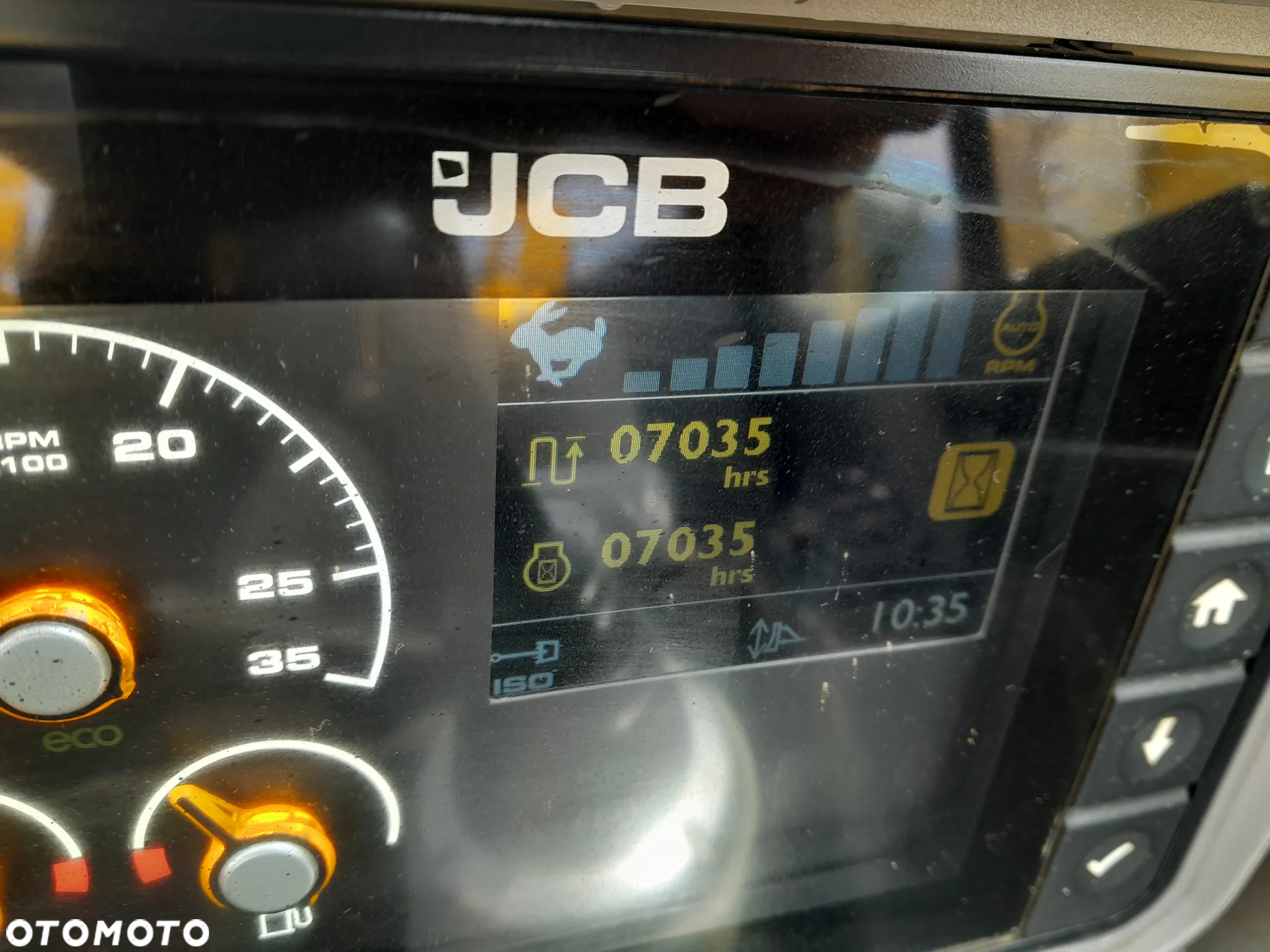 JCB 51r-1 - 22