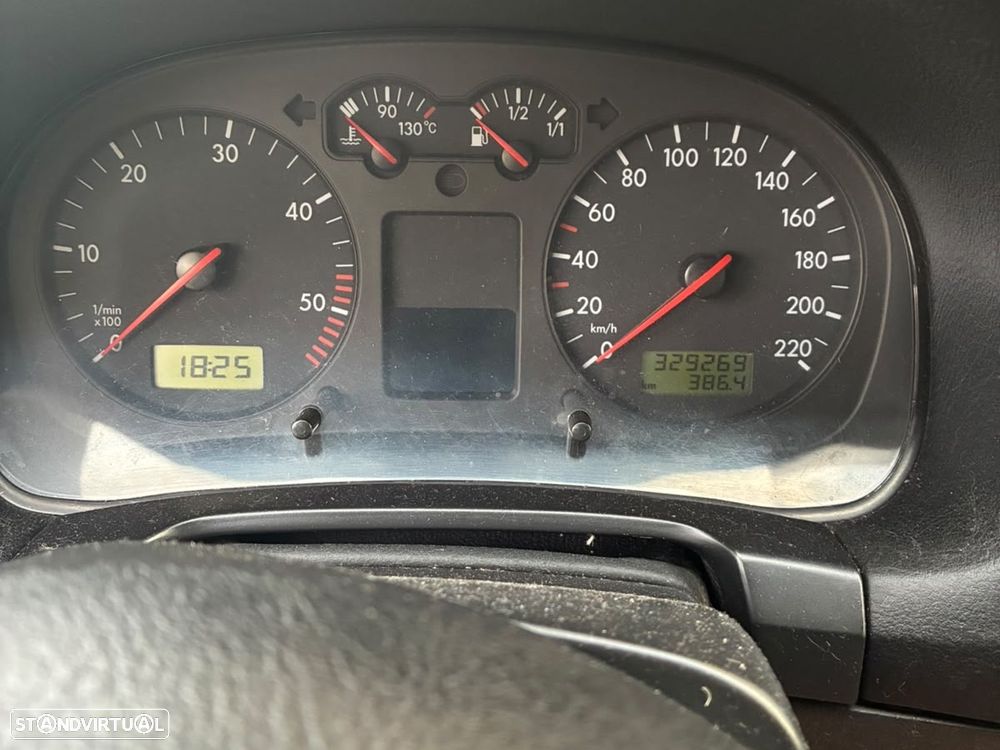 VW Golf Variant - 4